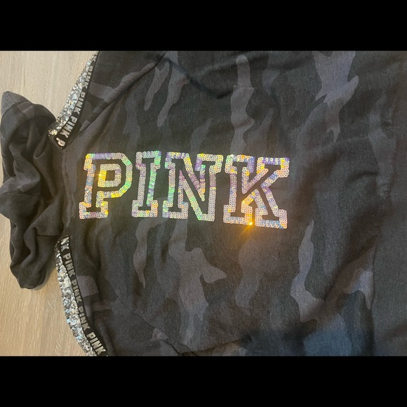 Victoria’s Secret pink sequin hoodie women’s size large NWOT - Picture 2 of 3